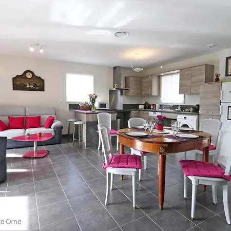 Holiday home Ecogite Confortable Avec Jardin Clos, Adapte Pmr, Proche De La Foret Et De L'aigle, Jusqu'a 8 Pers. - Fr-1-497-23 Saint-Martin-d'Ecublei
